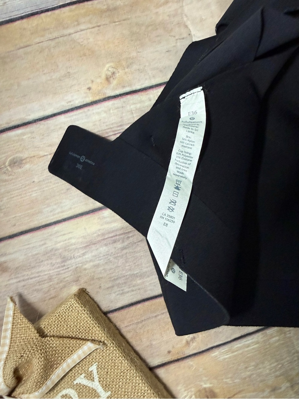 lululemon athletica Enlite Black Wireless Seamless Bra size 36E EUC - Picture 5 of 8